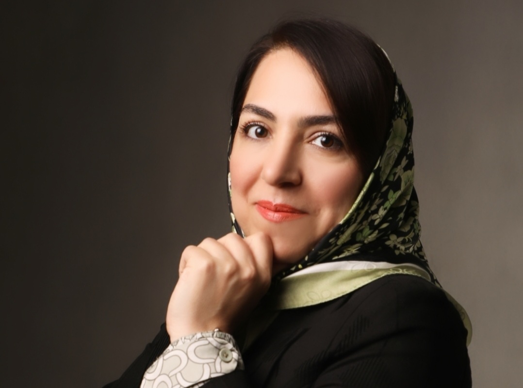 ناهید بختیاری روانشناس و رواندرمانگر