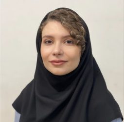 Zeinab Saadati